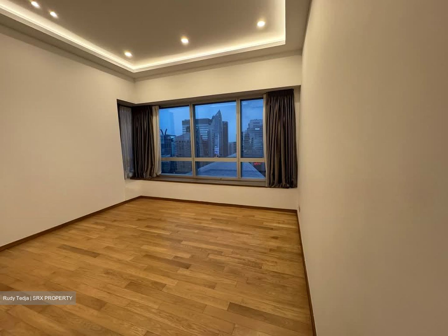 Marina Bay Residences (D1), Condominium #558279821